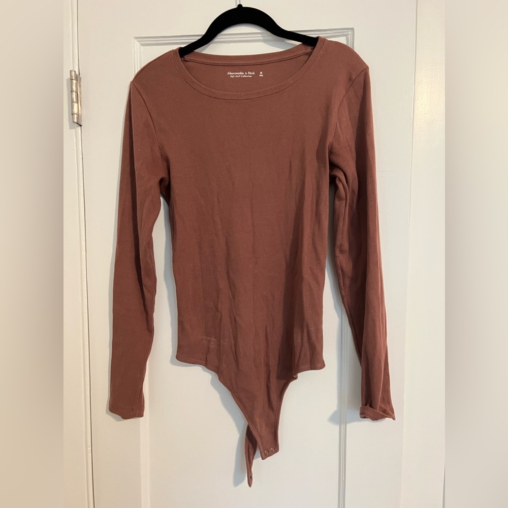 A&F Bodysuit - M